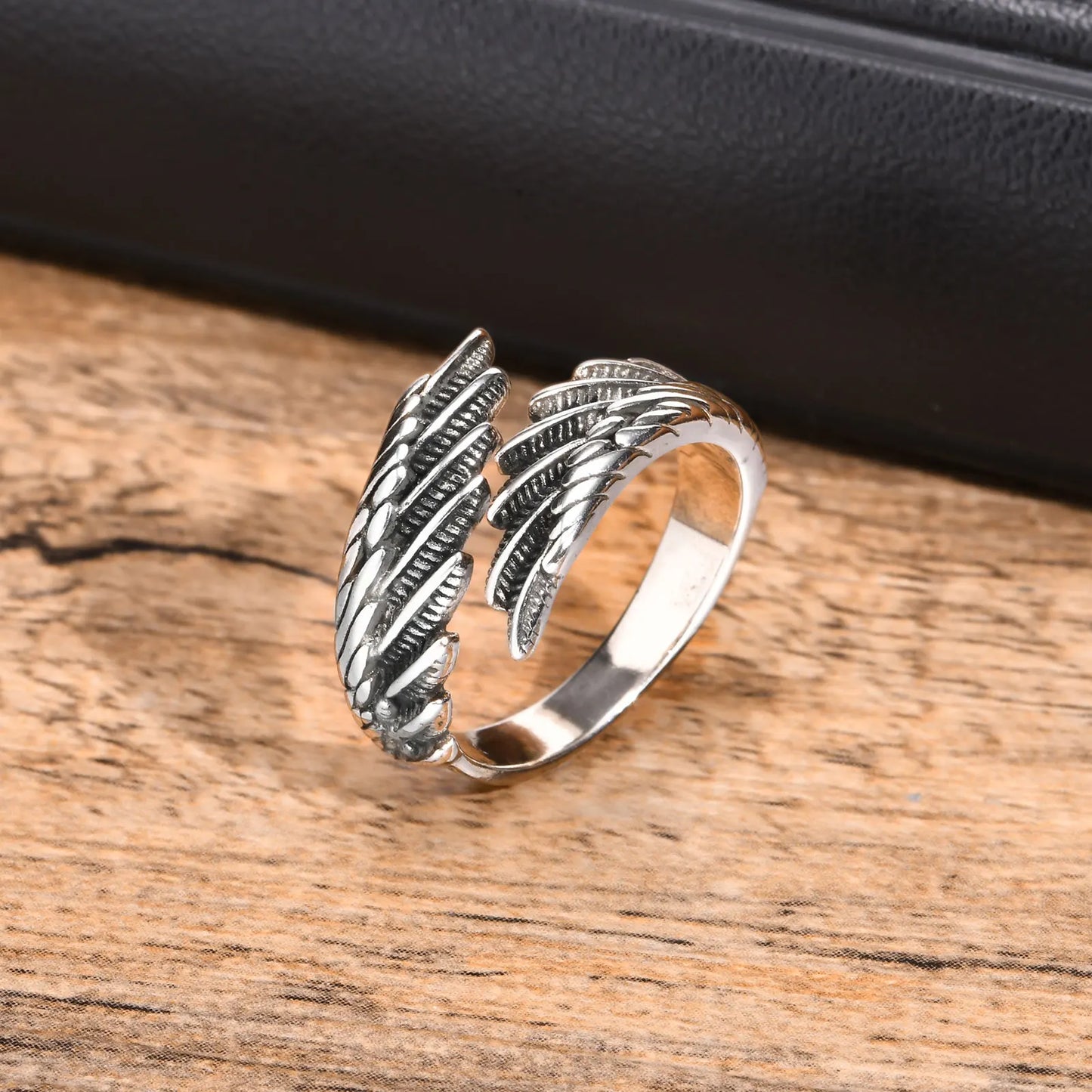 Wings from Heaven ring